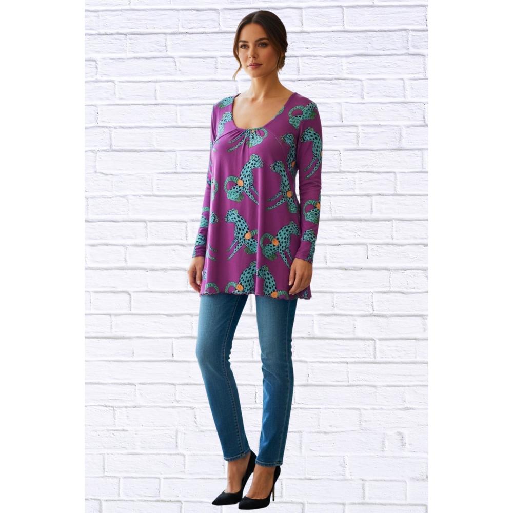 NEW DIVA USA sibella pleated front long sleeve blouse in magenta cheetah